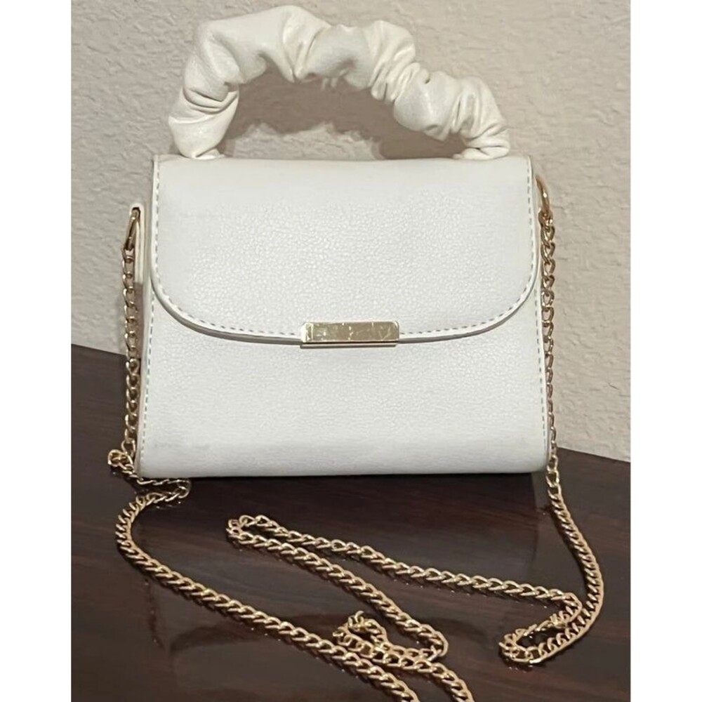 Small Evening Bag Cream White with Gold Chain Strap
